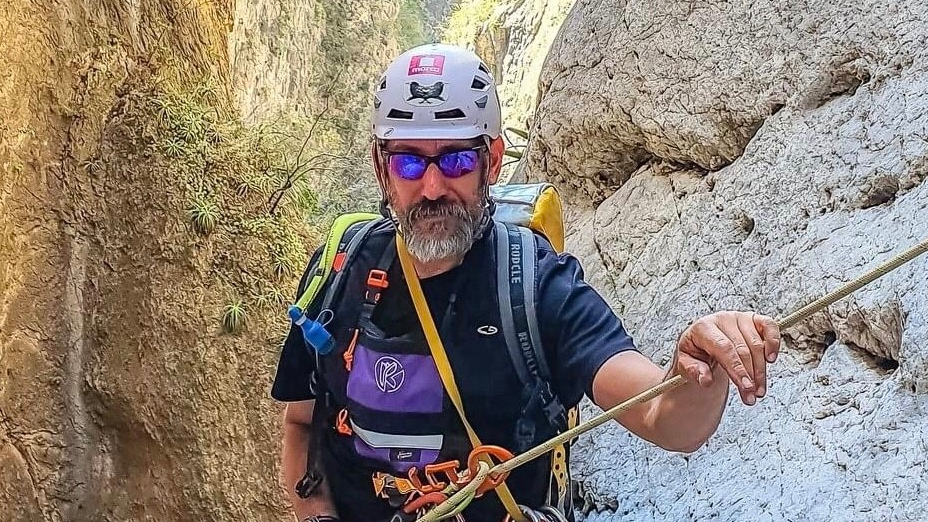 Canyoneering Courses - Canyons & Crags